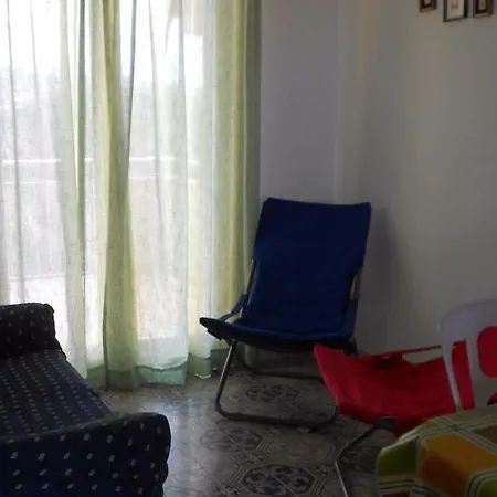 Yellow House Apartment Trappeto (Sicily)
